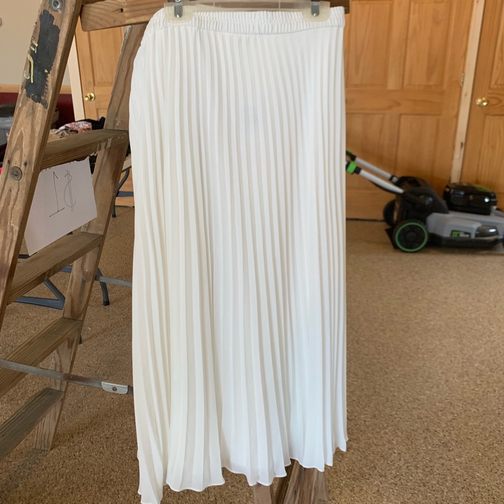 Long white skirt